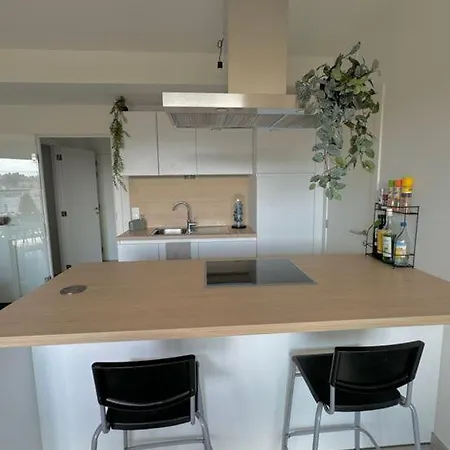 Splendide Au Centre De - Complexe Paradis Express * Liège